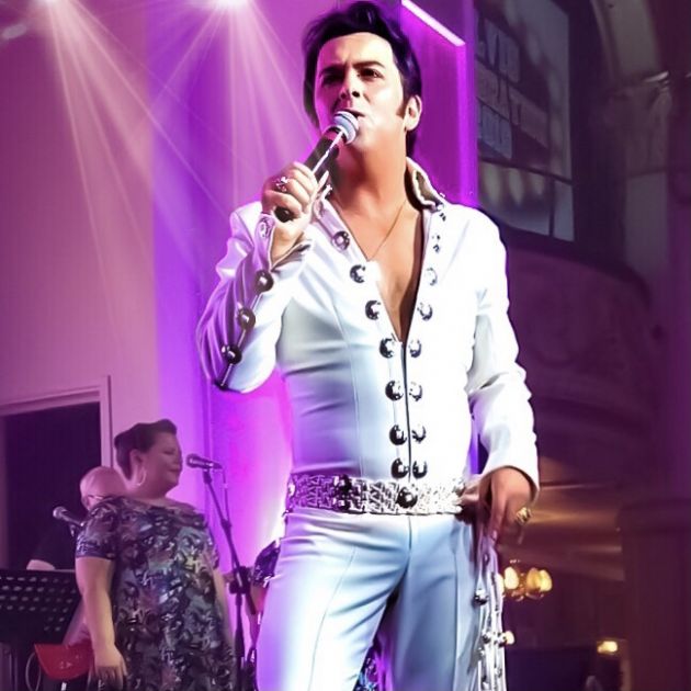 Gallery: Tribute to the King