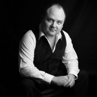 Wayne D Plant - Solo Pianist